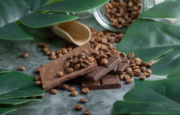 Биржевая цена на какао-бобы вновь бьет рекорды